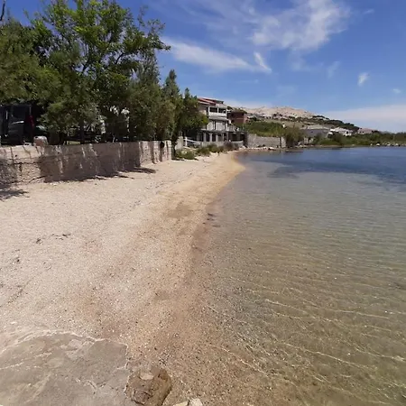 Camp Pere キャンプ場 *