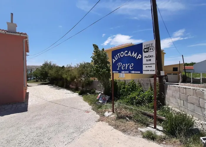 Camp Pere * Pag Town